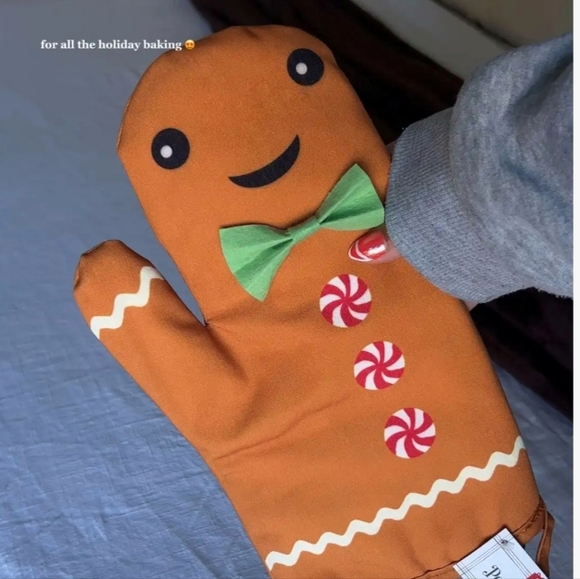 Gingerbread Man Christmas Pot Holder Oven Mitt (NWT) - Picture 1 of 3